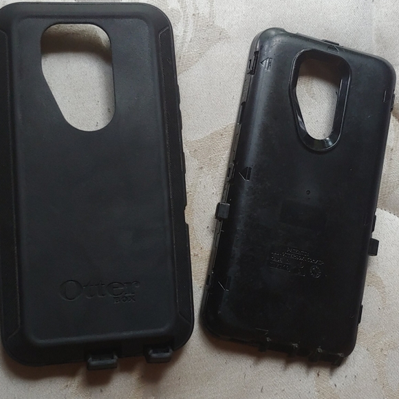 OtterBox case - Picture 3 of 3